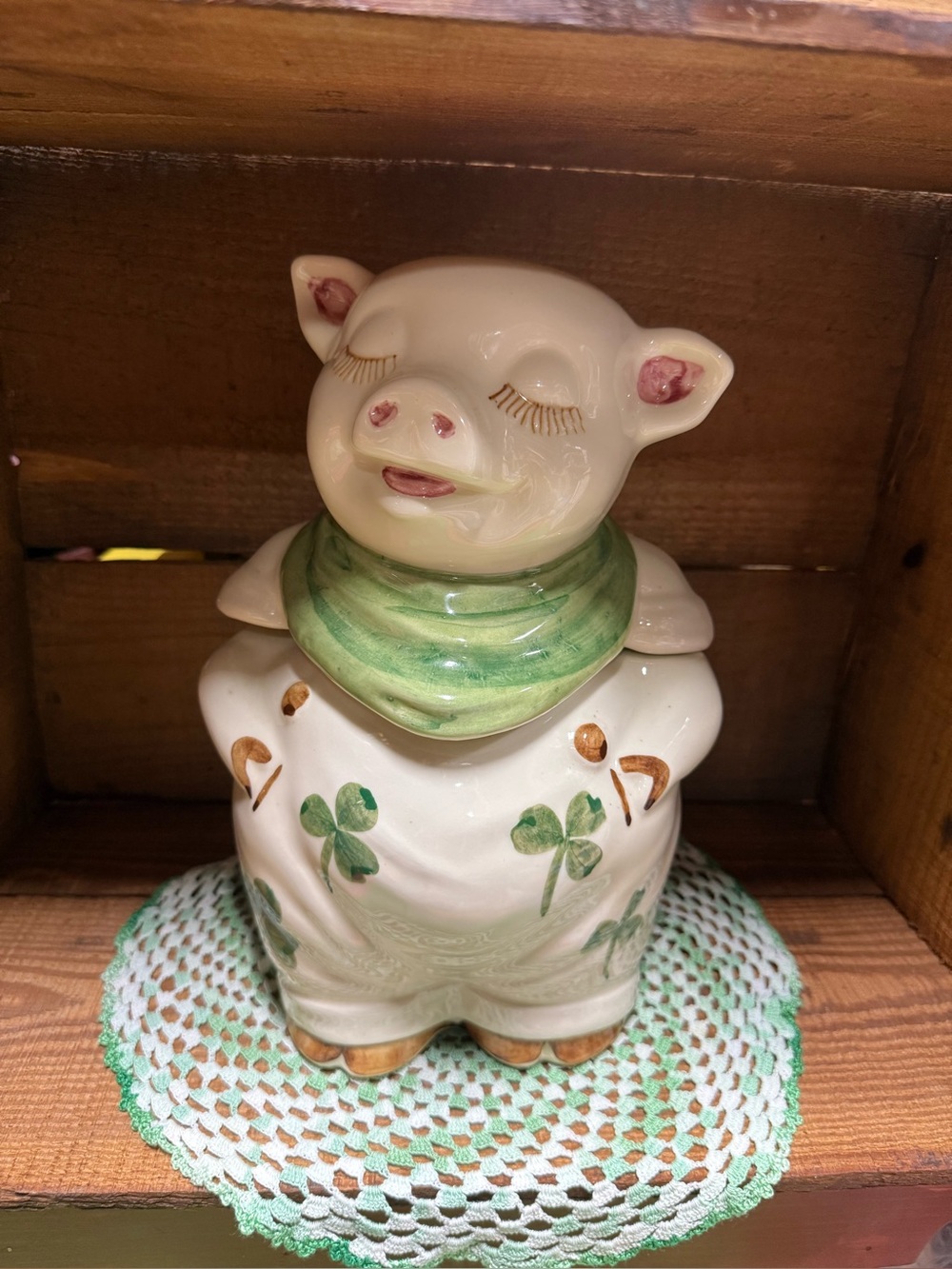 Vintage Shawnee USA Pottery Smiley The Pig Cookie Jar Green Bandanna Shamrock